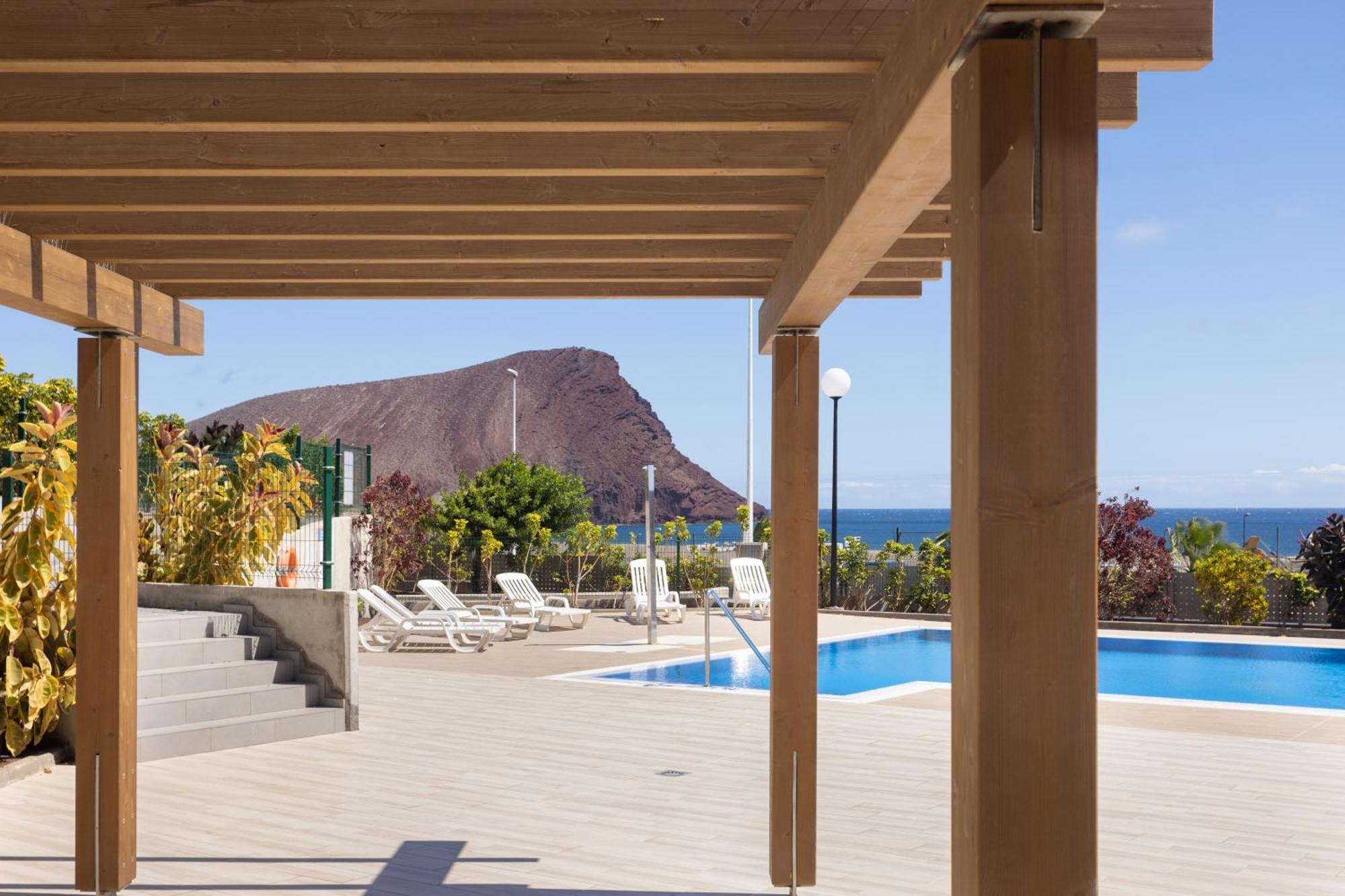 Home2Book Stylish & Relax Attic La Tejita, Pool Exterior foto